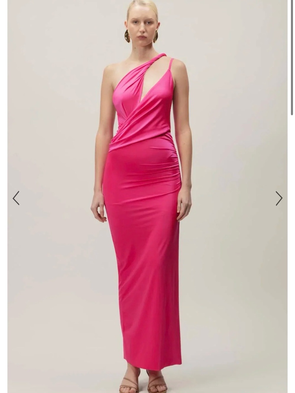 Baobab Collection Lia Maxi Dress

One-Shoulder Fuchsia Evening Gown
